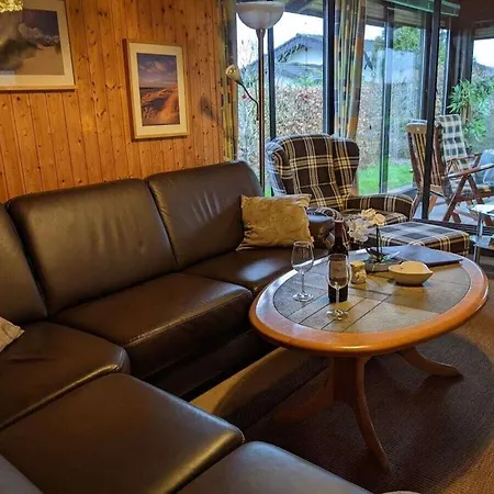 Eul F5 With Winter Garden Semesterbostad