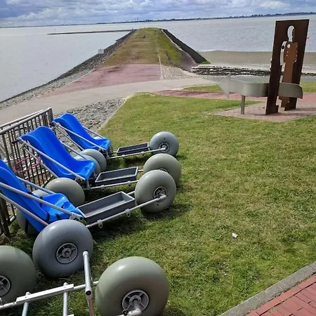 Semesterbostad Eul F5 With Winter Garden Grosswurden